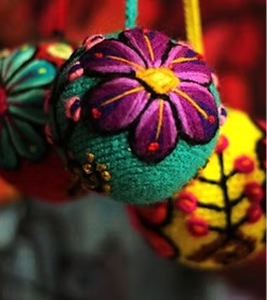 🎄Christmas with a Mexican Twist –  December 2025